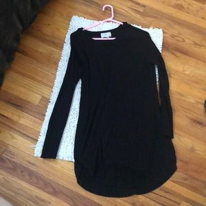 Black long sleeve dress